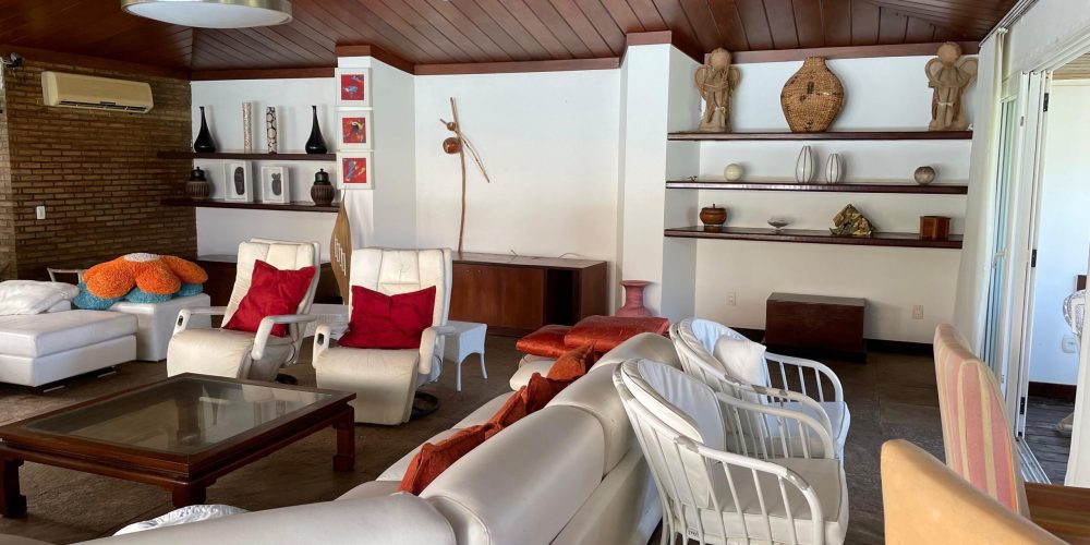 WhatsApp Image 2025-09-24 at 15.41.34 (1)