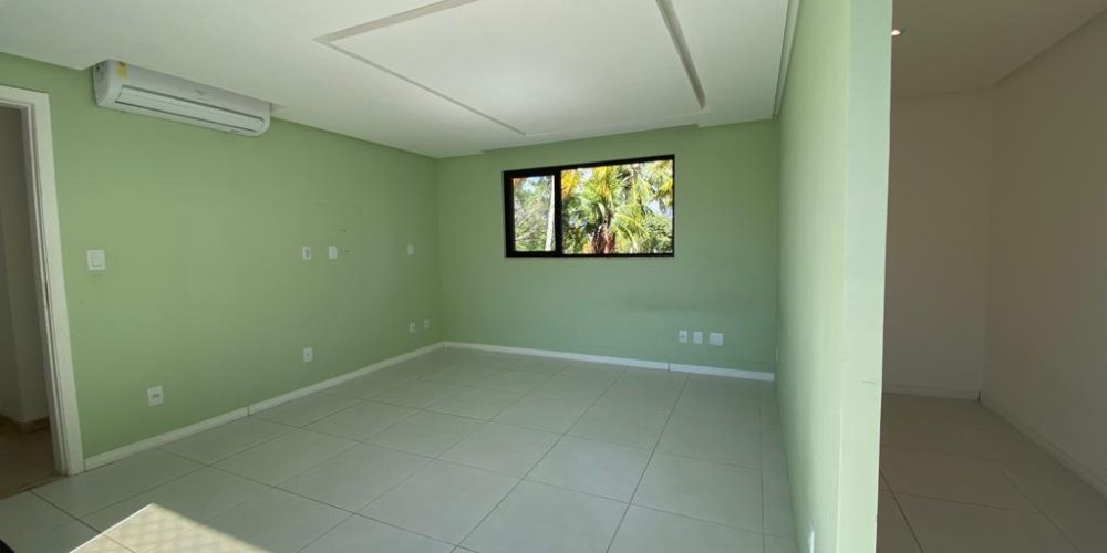 WhatsApp Image 2025-10-28 at 12.50.00 (4)