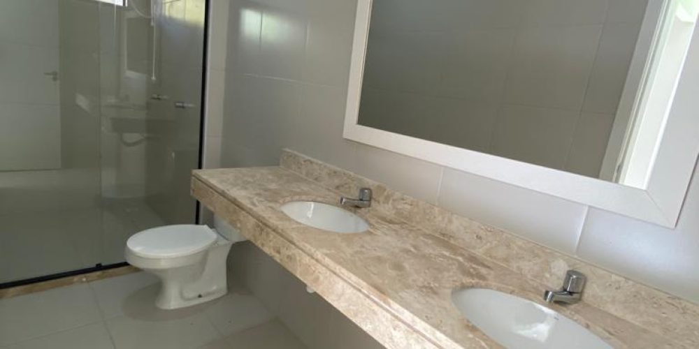 WhatsApp Image 2025-10-28 at 12.50.01 (1)