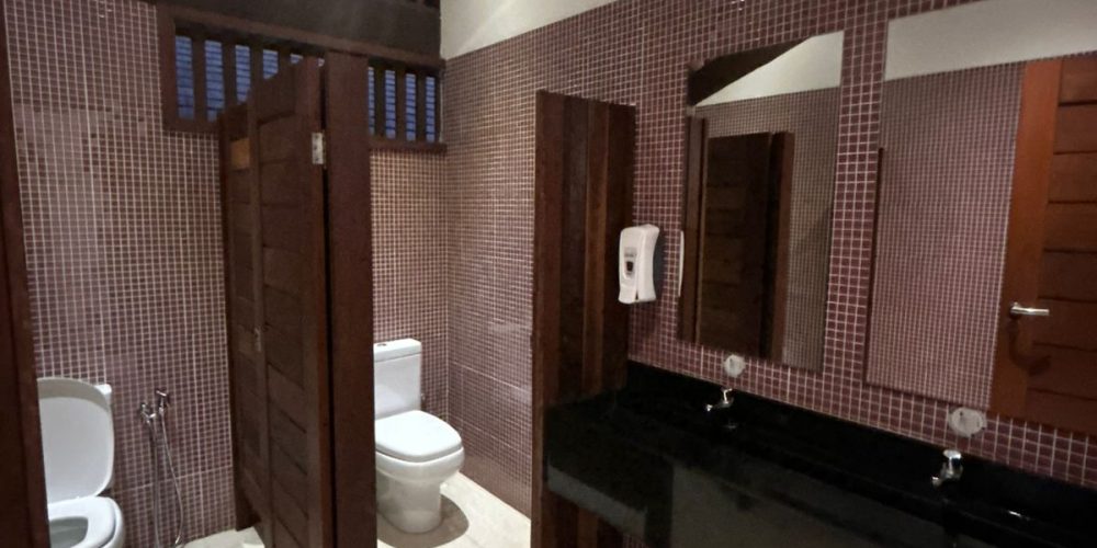 WhatsApp Image 2025-11-03 at 08.39.21